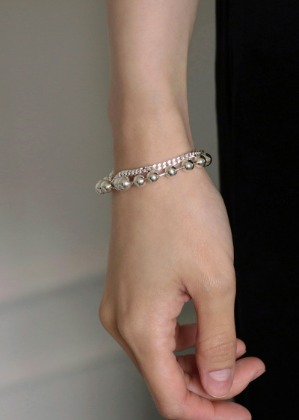 silver classic chain bracelet