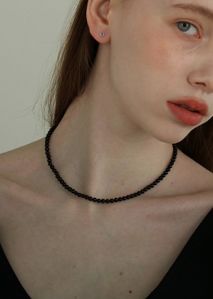 black onyx necklace (4mm)